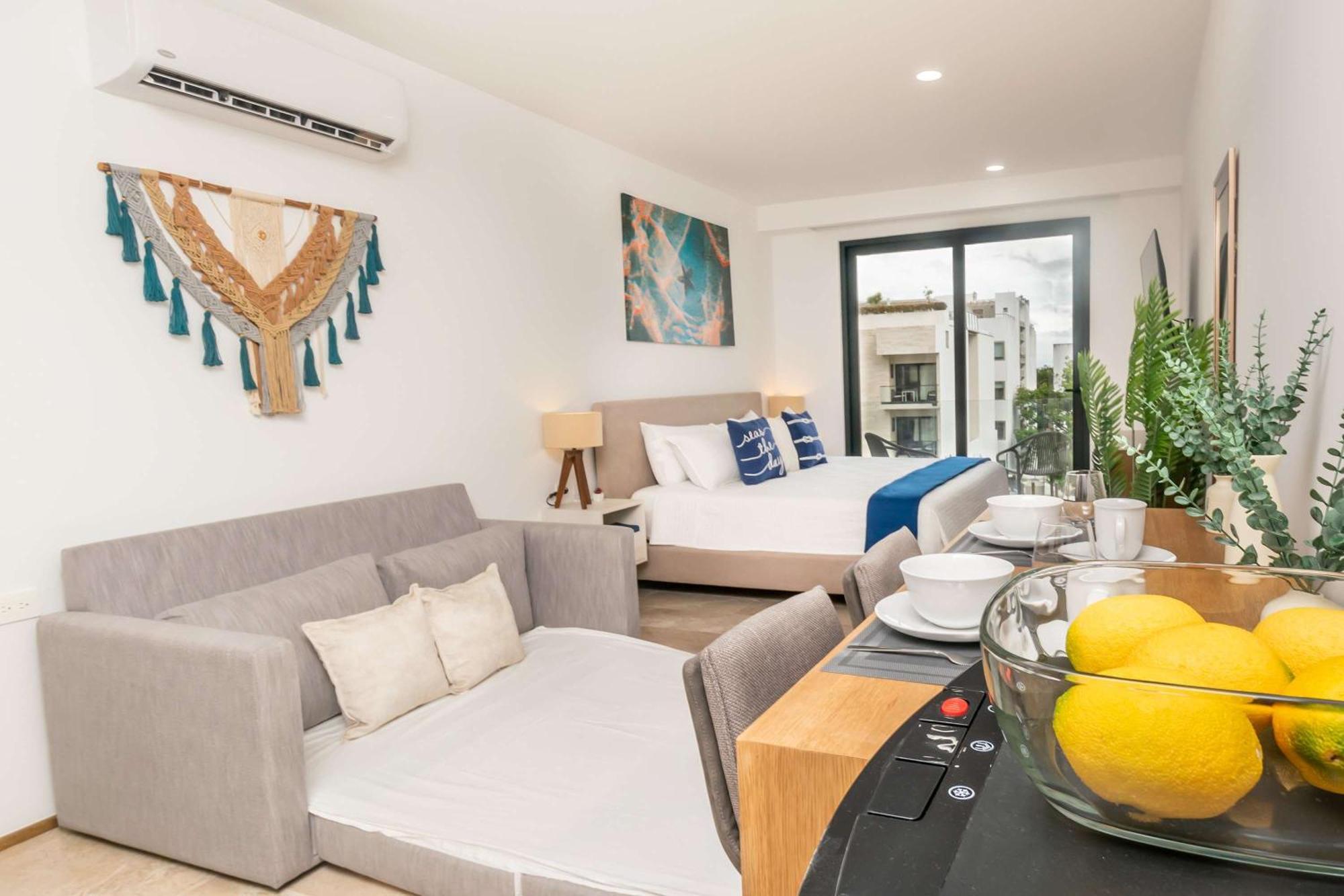 Chic Studio, Oceanview Roof Pool, Balcony, Gym Сasa de vacaciones